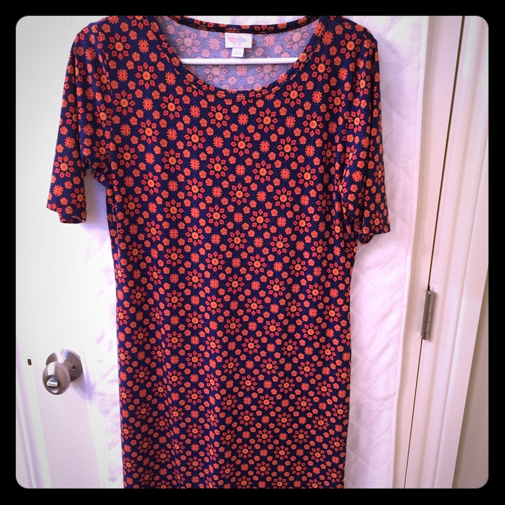 Lularoe dress